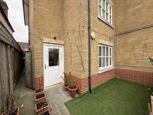 Photo 23- click for photo gallery